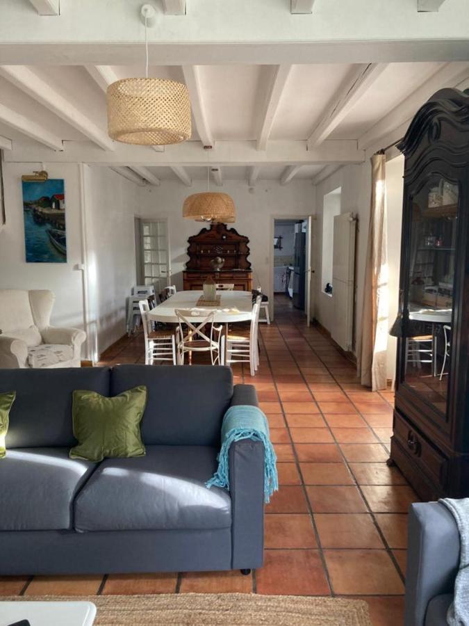 Le Chai Maison De Charme Pour Tribu Joyeuse Le Château-dʼOléron Exterior foto
