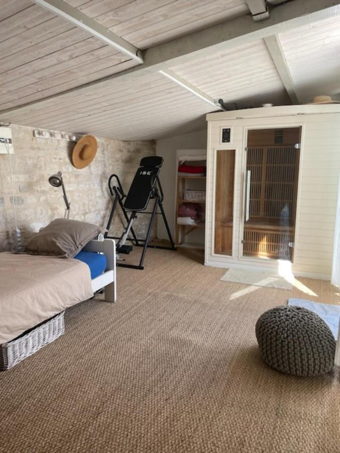 Le Chai Maison De Charme Pour Tribu Joyeuse Le Château-dʼOléron Exterior foto